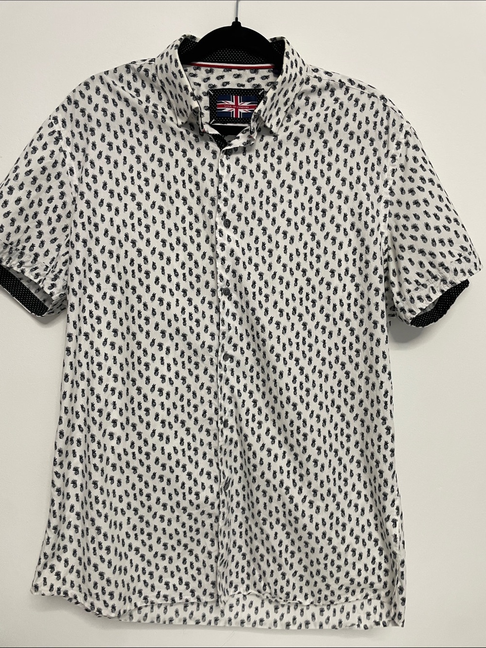 Soul of London - Mens White with Navy all-over print Short-SleeveButton-Up Shirt
